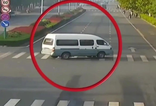 1743600582180102.png image.png